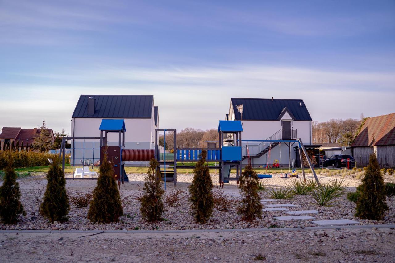 Siedlisko Na Wydmach, Domki Klimatyzowane Łeba Exterior foto